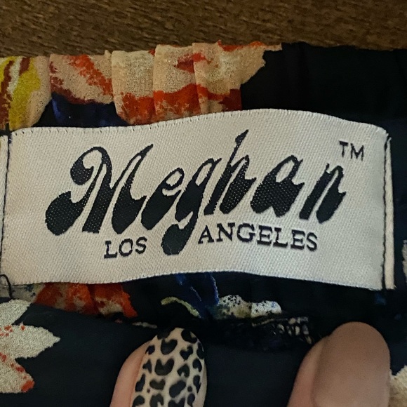 Meghan LA Floral Wide Leg Pants - Picture 4 of 6